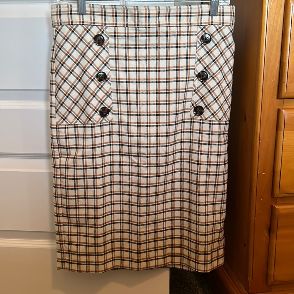 Plaid skirt from AT.